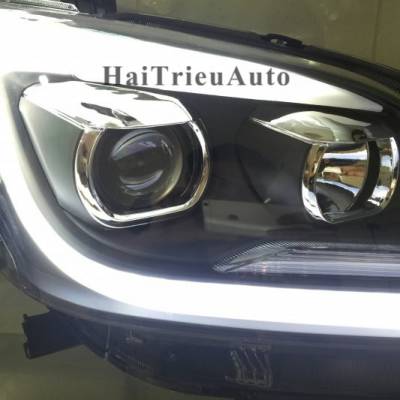 Đ&egrave;n pha nguy&ecirc;n bọ xe innova 2016