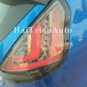 Đ&egrave;n hậu độ nguy&ecirc;n bộ cho xe FIESTA