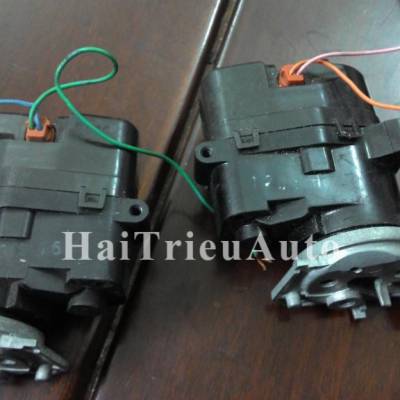 M&ocirc;tơ gập gương hậu