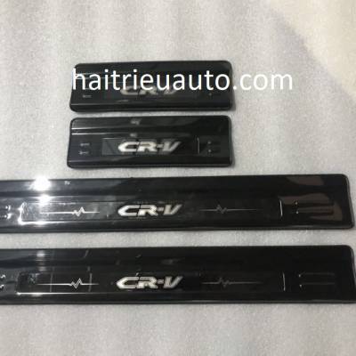 nẹp bước ch&acirc;n titan cho xe honda CR-V
