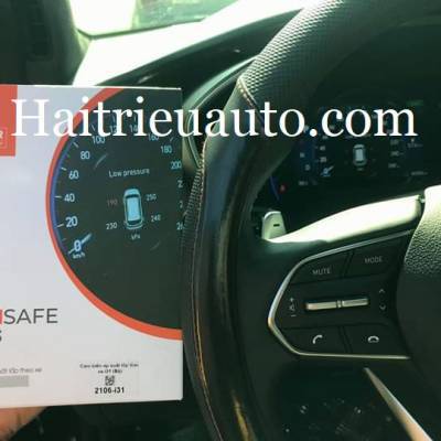 Cảm biến &aacute;p suất lốp hiện thị tr&ecirc;n taplo xe Hyundai Santafe 