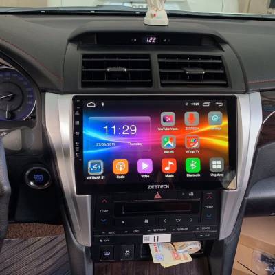 m&agrave;n h&igrave;nh android zestech theo xe camry