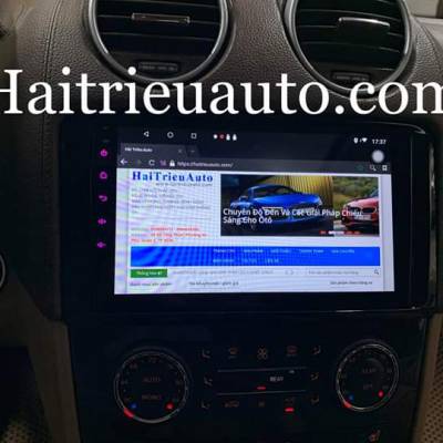 M&agrave;n h&igrave;nh android theo xe Mercedes ML 350
