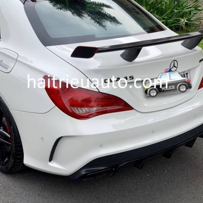 Đu&ocirc;i gi&oacute; thể thao xe Mercedes