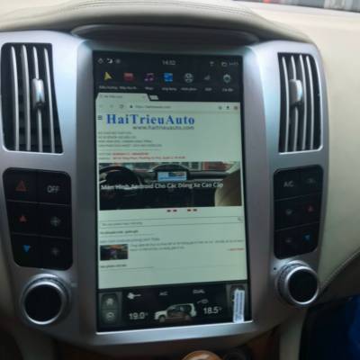 m&agrave;n h&igrave;nh android tesla  xe lexus RX350