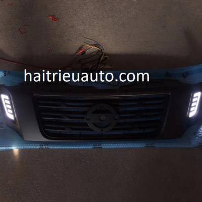 mặt ca lăng độ c&oacute; đ&egrave;n led cho xe navara 2018