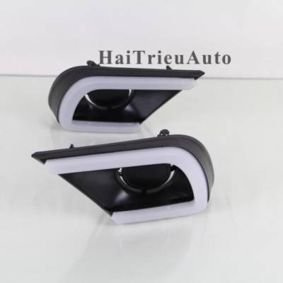 Đ&egrave;n led gầm cao cấp cho xe innova 2016