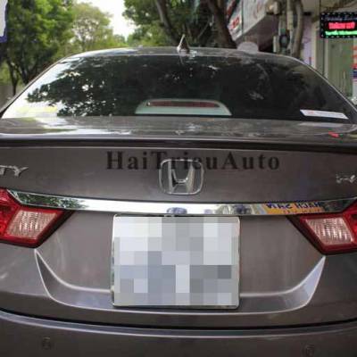 Đu&ocirc;i c&aacute; d&aacute;n cho xe honda city