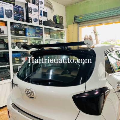 đu&ocirc;i gi&oacute; thể thao cho xe Hyundai I10