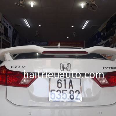 đu&ocirc;i c&aacute; thể thao theo xe honda city 