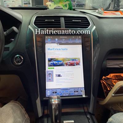 M&agrave;n h&igrave;nh tesla android xe Ford Explorer