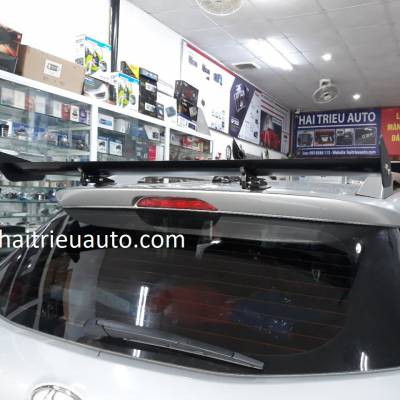 đu&ocirc;i gi&oacute; thể theo cho xe hatchback