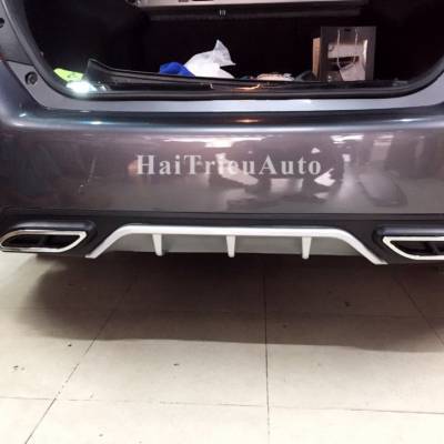 Ốp chia đ&ocirc;i p&ocirc; honda civic 2017