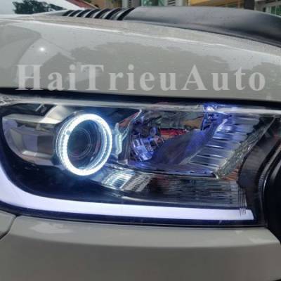 Đ&egrave;n pha độ cho xe ford ranger