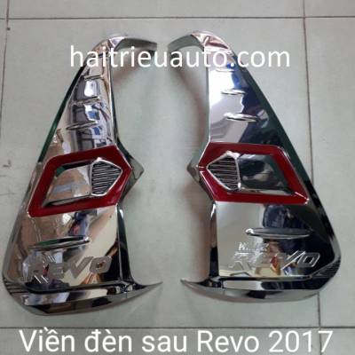 viền đ&egrave;n sau xe Revo 2018