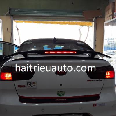 đu&ocirc;i gi&oacute; thể thao xe kia rio