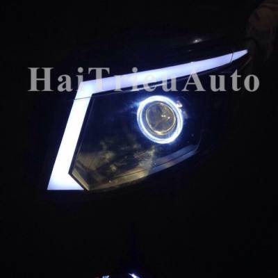 Đ&egrave;n pha độ cho xe ford RANGER 2015