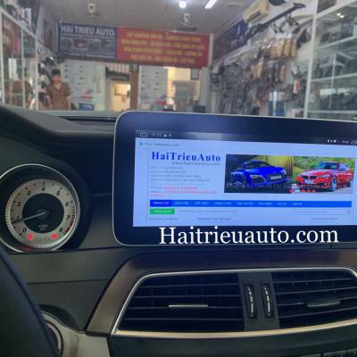 M&agrave;n h&igrave;nh android theo xe Mercedes C250 2013