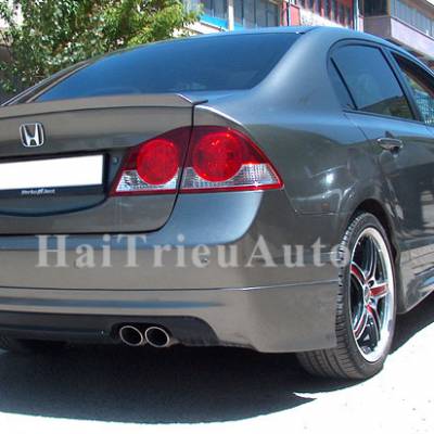 Đu&ocirc;i c&aacute; cho xe civic 2010