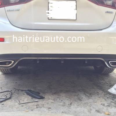 ốp chia đ&ocirc;i p&ocirc; xe mazda 3 2017