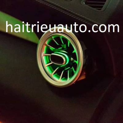 Cửa gi&oacute; điều h&ograve;a đ&egrave;n led theo xe Mercedes GLC