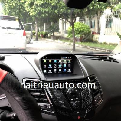 m&agrave;n h&igrave;nh dvd theo xe ford fiesta 2014