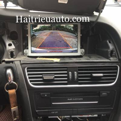 camera l&ugrave;i cho xe audi a4