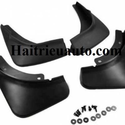 chắn b&ugrave;n cho xe Hyundai Verna