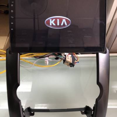 m&agrave;n h&igrave;nh android theo xe kia sorento 2010