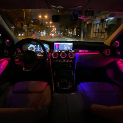 Cửa gi&oacute; Turbine đ&egrave;n LED theo xe Mercedes GLC 200 2020