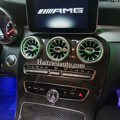 Cửa gi&oacute; Turbine đ&egrave;n LED theo xe Mercedes C300