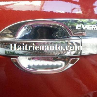 Ch&eacute;n cửa Ford Everest