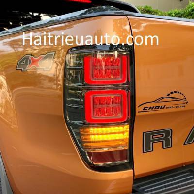 đ&egrave;n hậu led mẫu U xe ford ranger
