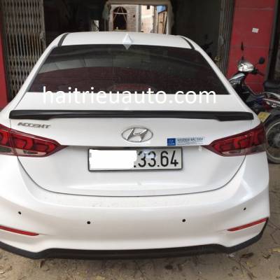 đu&ocirc;i gi&oacute; cho xe Hyundai Accent 2018