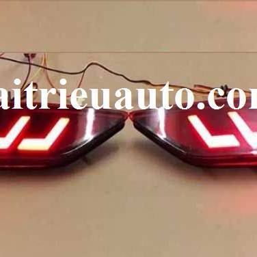 Đ&egrave;n gầm Led cản sau cho xe Mitsubishi Xpander