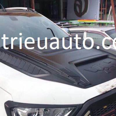 ốp trang tr&iacute; nắp c&aacute;p p&ocirc; xe ranger 