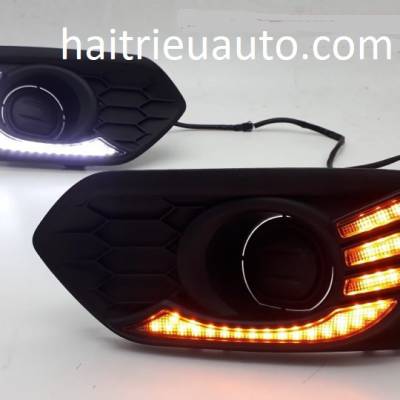 đ&egrave;n led gầm xe honda City 2018