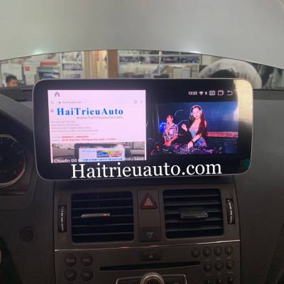 M&agrave;n h&igrave;nh android theo xe Mercedes C250