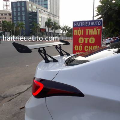 đu&ocirc;i gi&oacute; thể thao xe elantra 2013