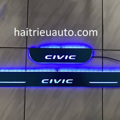 nẹp bước ch&acirc;n đ&egrave;n led cho xe honda civic