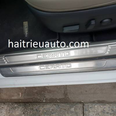 nẹp chống trầy trong ngo&agrave;i xe kia cerato 2019