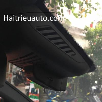 Camera h&agrave;nh tr&igrave;nh theo xe Mercedes C