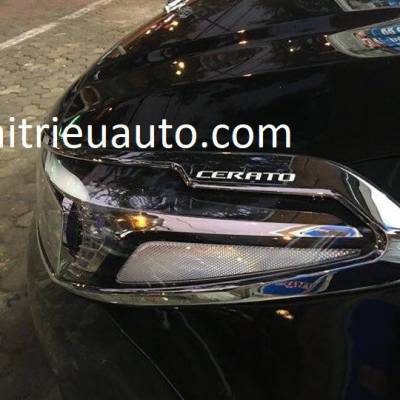 viền đ&egrave;n trước cho xe Kia cerato 2017