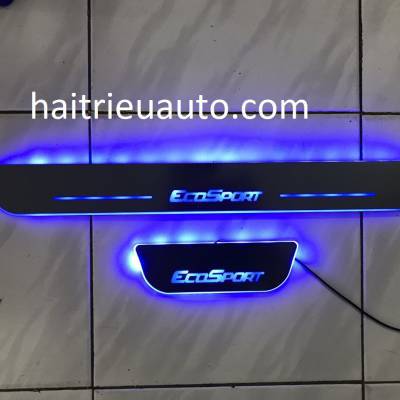 nẹp bước ch&acirc;n đ&egrave;n led xe ecosport