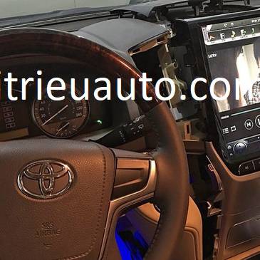 M&agrave;n h&igrave;nh tesla cho xe Land Cruiser 2016-2018