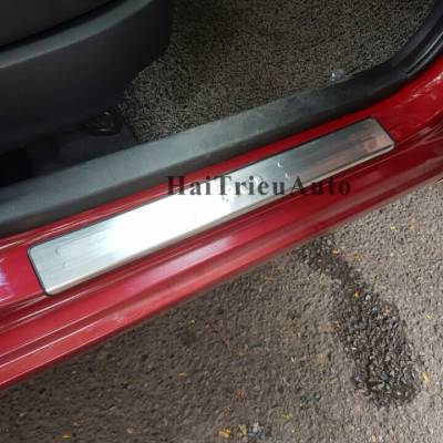 Nẹp bước ch&acirc;n cho xe Hyundai I10