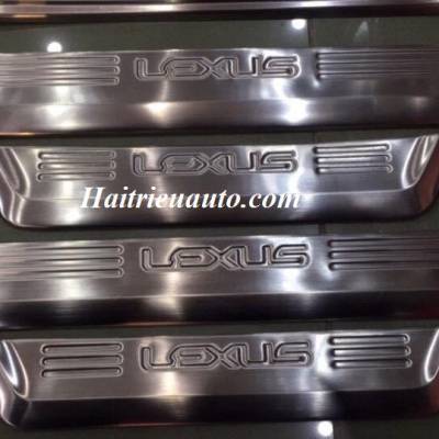 Nẹp bước ch&acirc;n Lexus RX