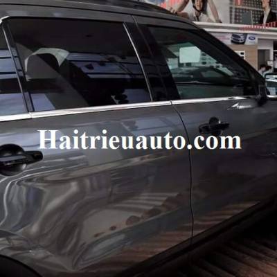 NẸP CH&Acirc;N KINH CHO XE Explorer 2017