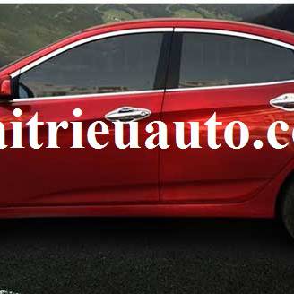 nẹp ch&acirc;n k&iacute;nh cho xe Hyundai Verna