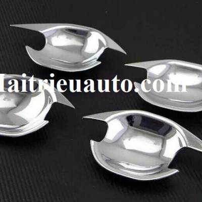 ch&eacute;n cửa cho Hyundai Verna